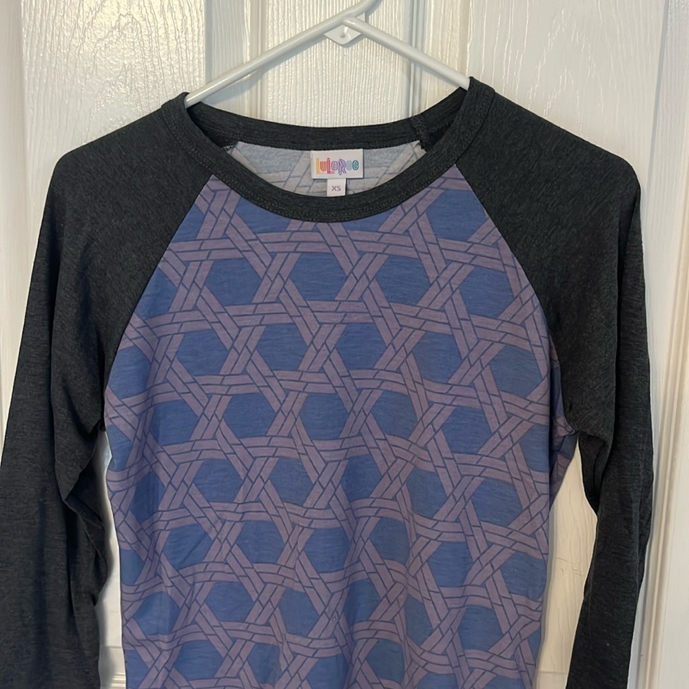 LuLaRoe Simply Comfortable 3/4 sleeve geometric tunic XS